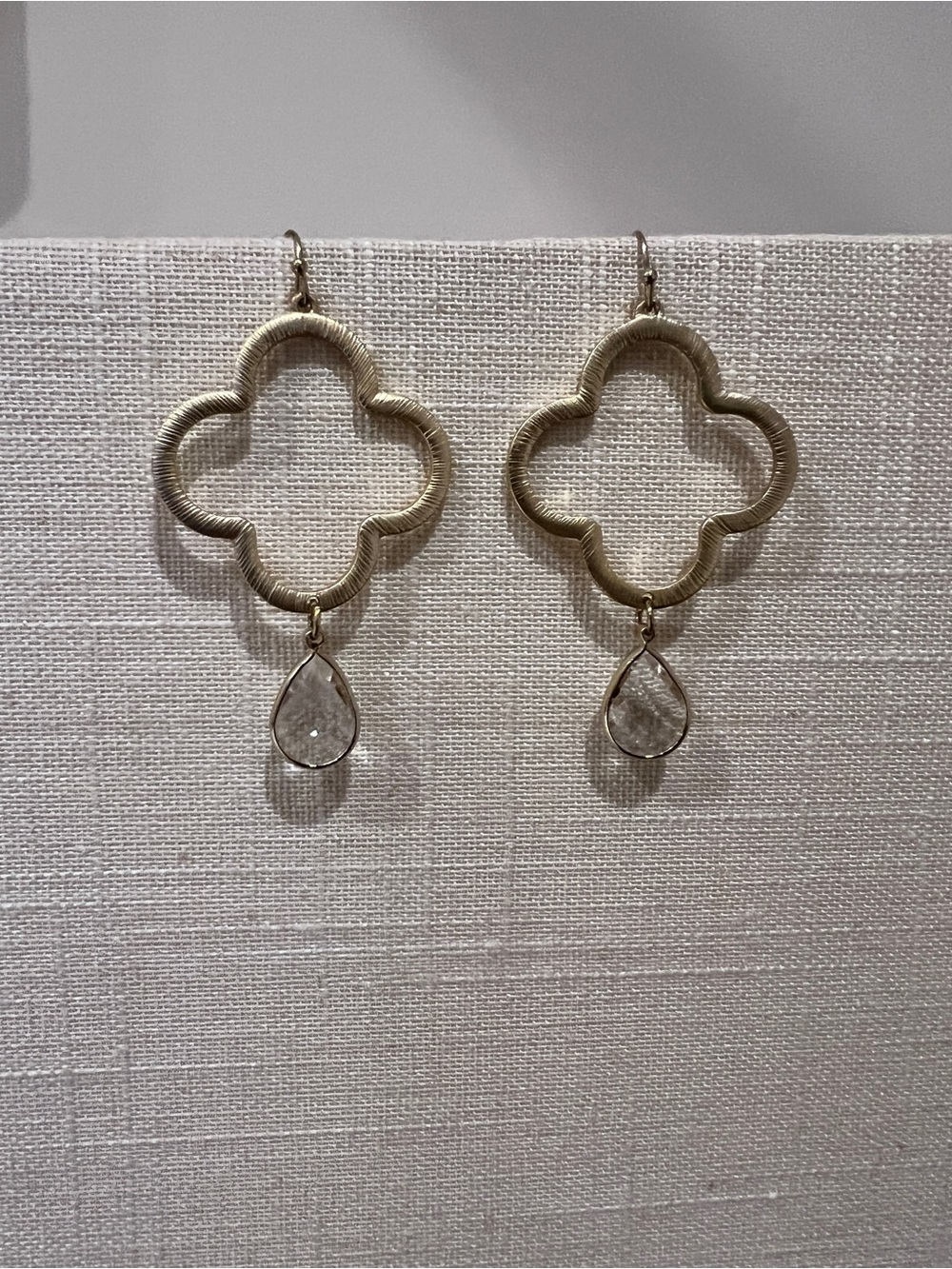 BRAND NEW Chandelier Earrings